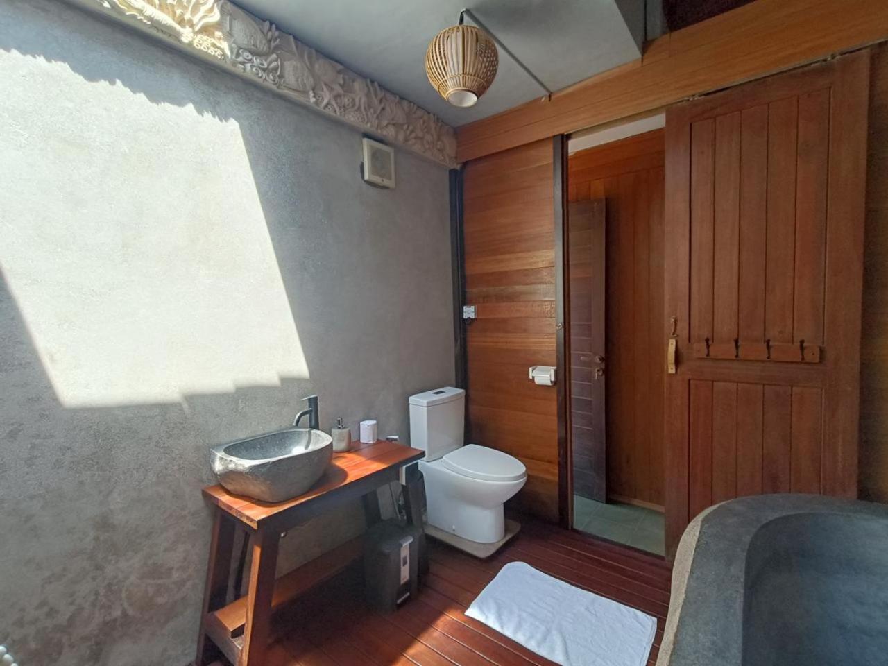 Putra'Lebah Amed Guest House Zewnętrze zdjęcie