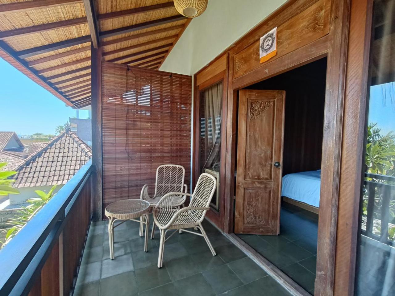Putra'Lebah Amed Guest House Zewnętrze zdjęcie