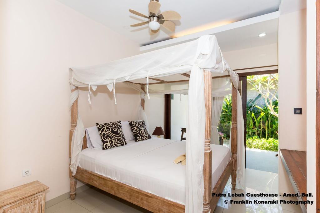 Putra'Lebah Amed Guest House Zewnętrze zdjęcie